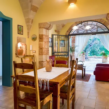 Astrea Villa Andrano